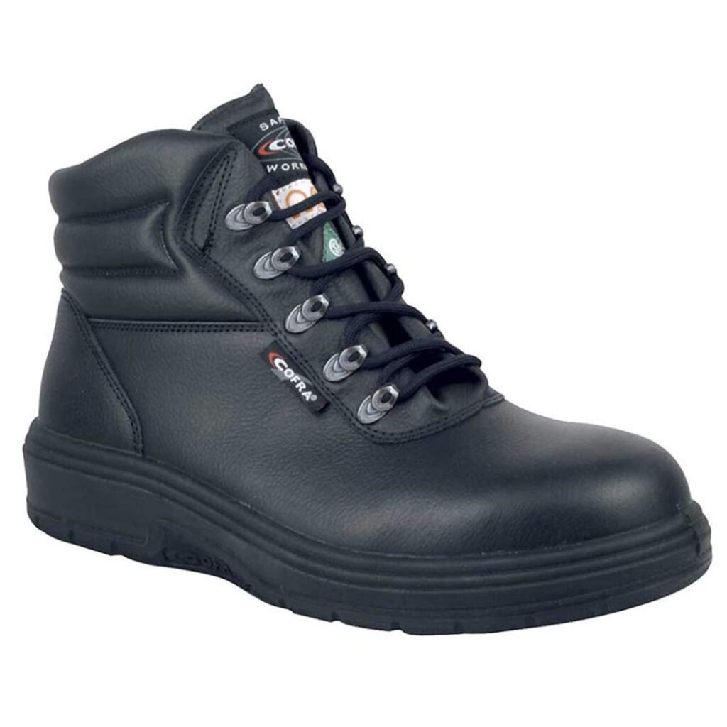 The Top 10 Boots for Asphalt Work 4. Waterproof Boots