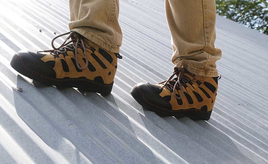 Top 10 Work Boots for Roofing 6. Waterproofing