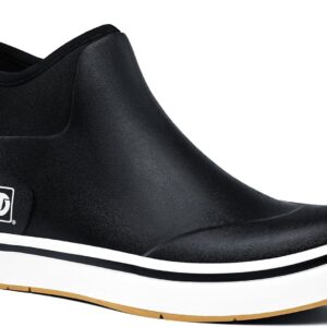 We Test Trudave Deck Boots on Wet and Wild Days