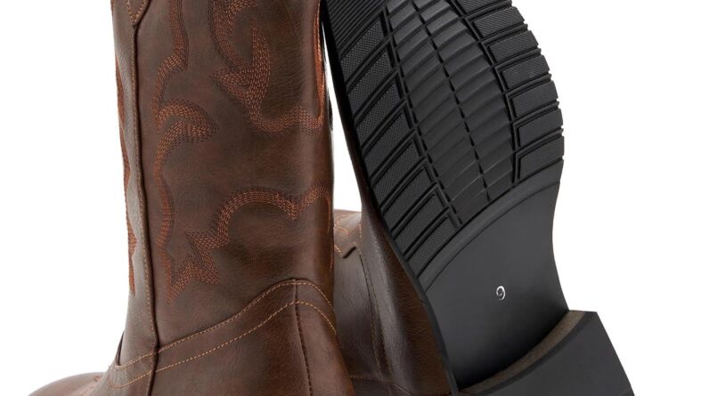 We Test Retro Style: Men’s Cowboy Boots Review