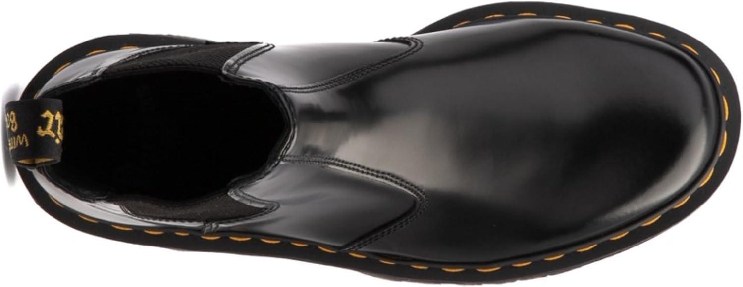 Our Take on ⁣Dr. Martens' Winter-Ready Chelsea ‌boots