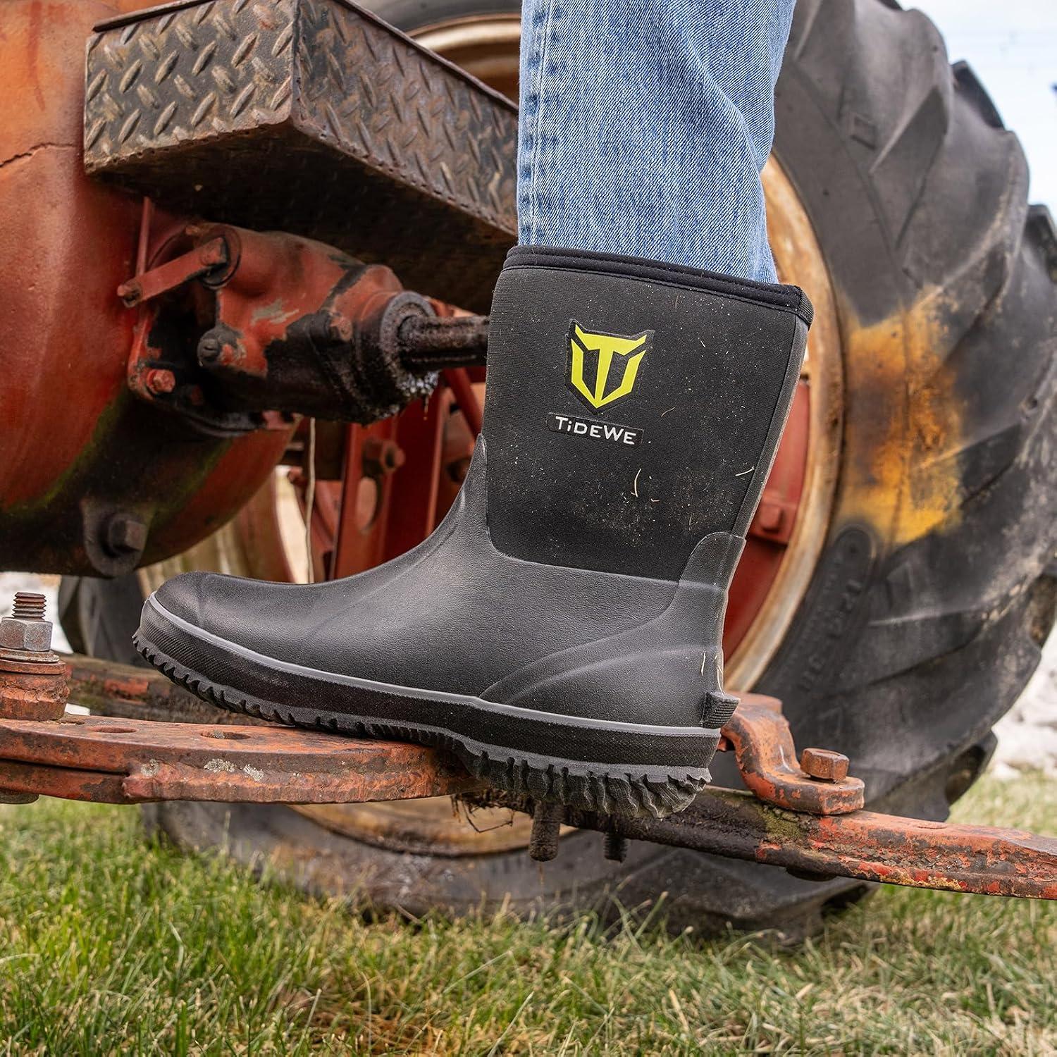 Testing TIDEWE Rubber Boots on Wet, Tough Ground